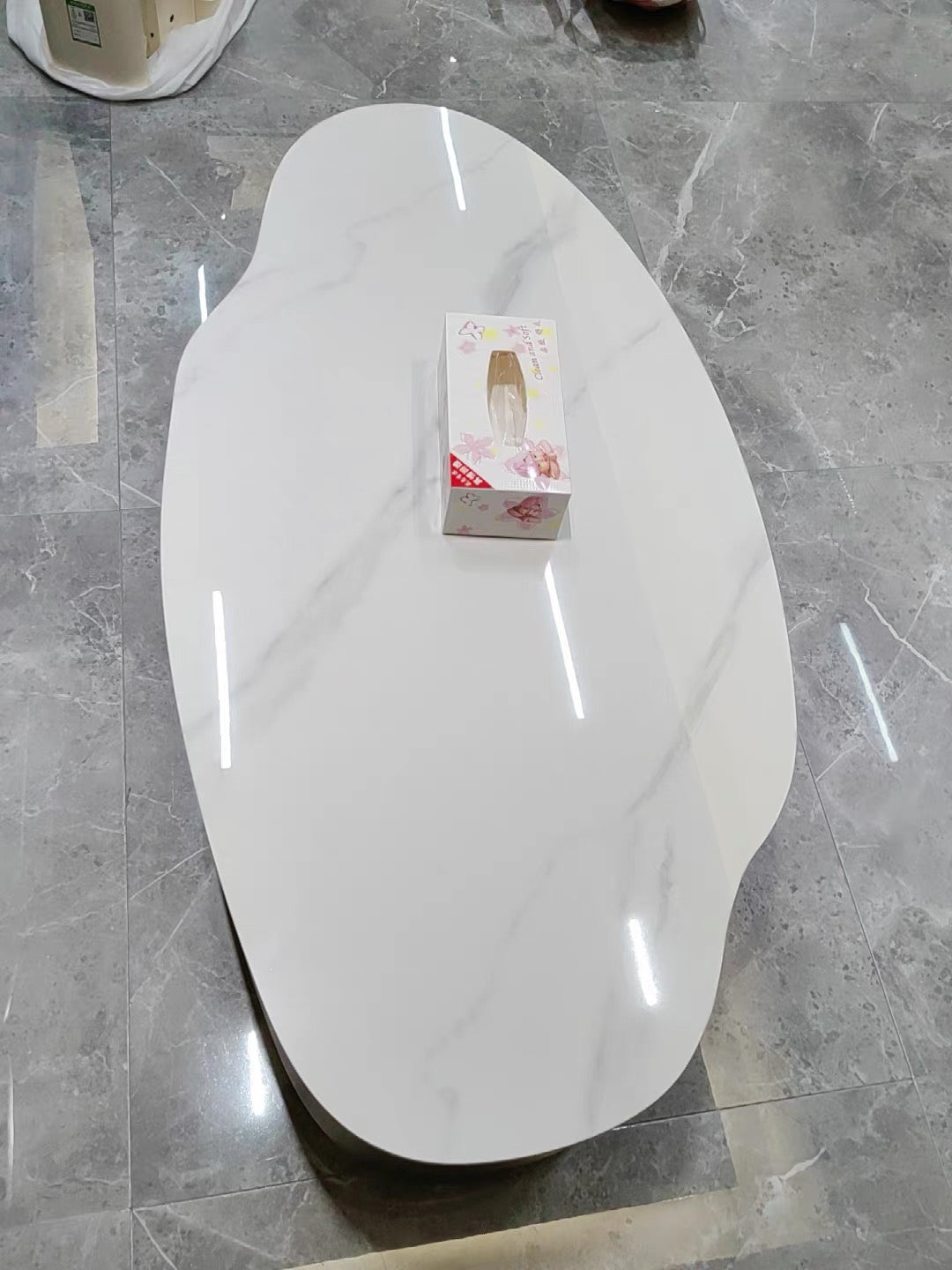Table basse en dalle de pierre