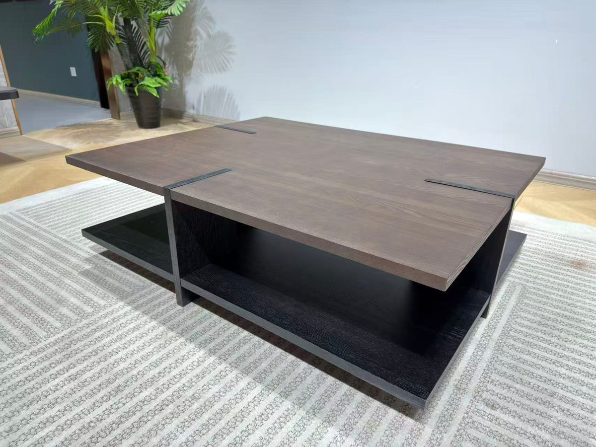 Table basse contemporaine en bois