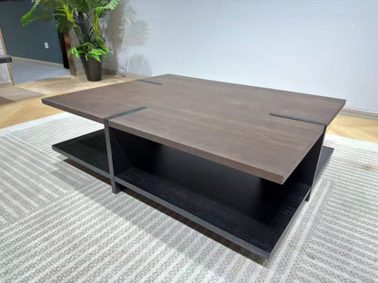 Table basse contemporaine en bois