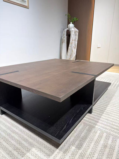 Table basse contemporaine en bois